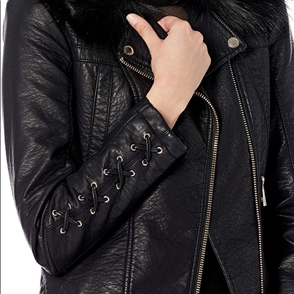 ‼️‼️ SOLD ‼️‼️ GUESS Leather Jacket - Picture 2 of 3